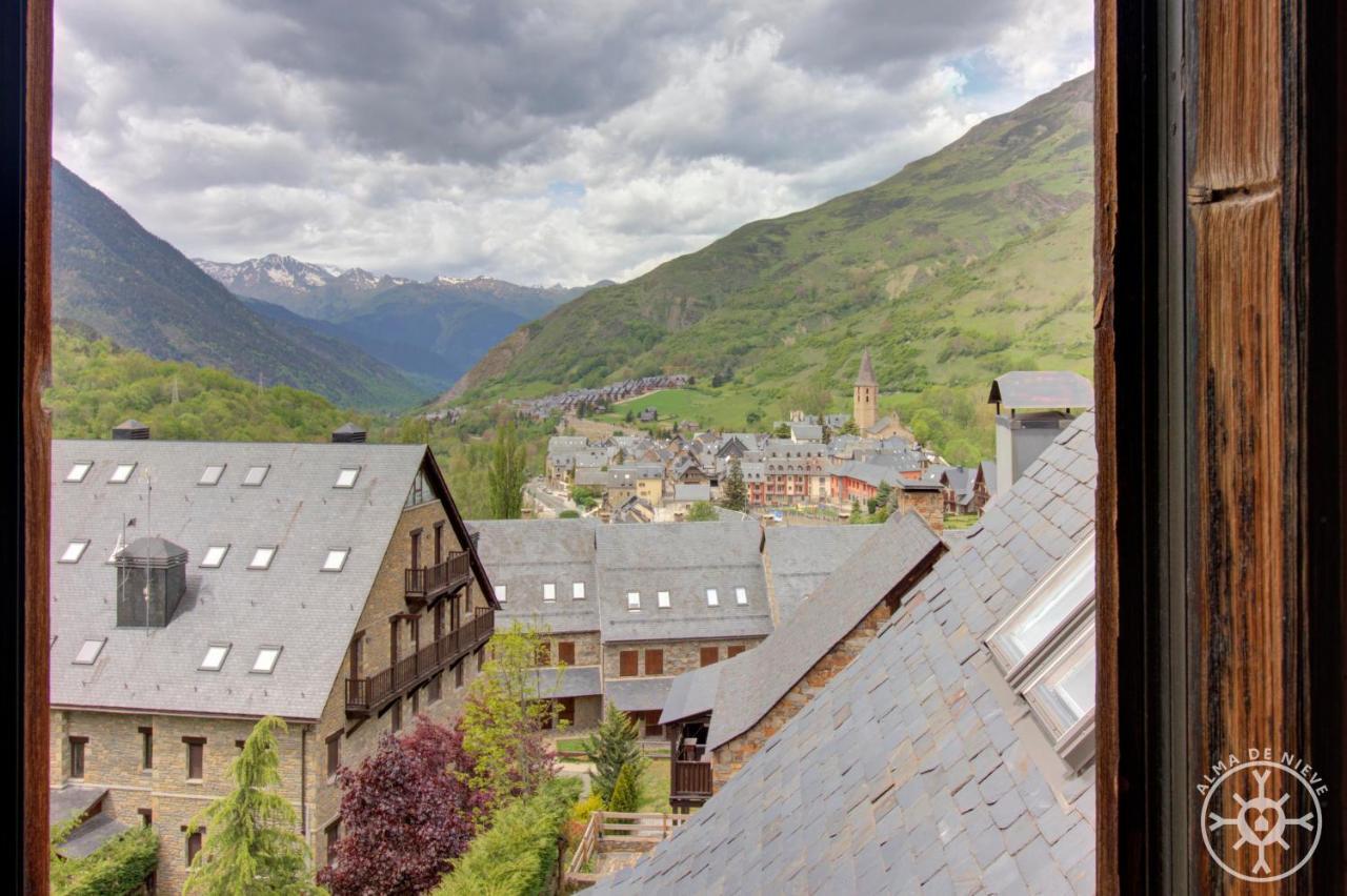 Casa Era Cuma De Alma De Nieve Villa Salardú Exteriör bild